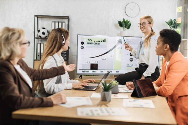 EURL vs SASU : comparaison des structures pour les entrepreneurs en solo