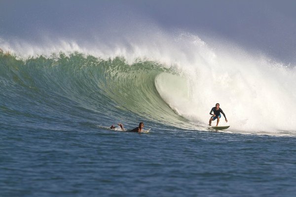 À la découverte des spécialités photographiques du Pays Basque : Focus sur la capture des vagues et l'univers du surf